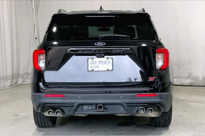 $26591 : Ford Explorer 2020 AWD ST 4d image 4