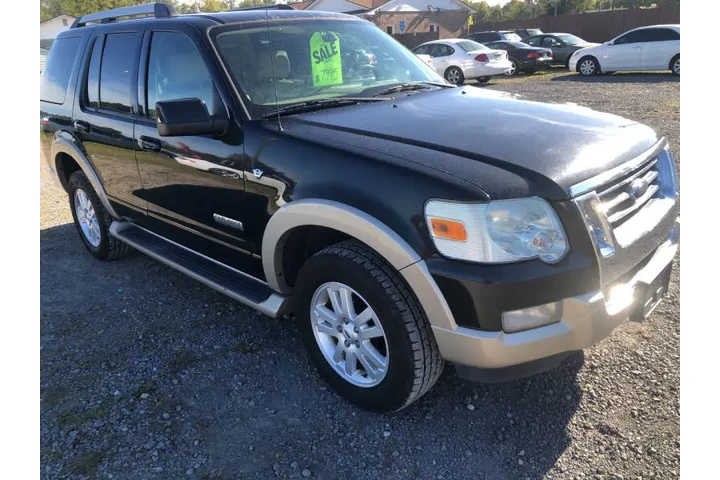 $4595 : 2007 Explorer Eddie Bauer image 6
