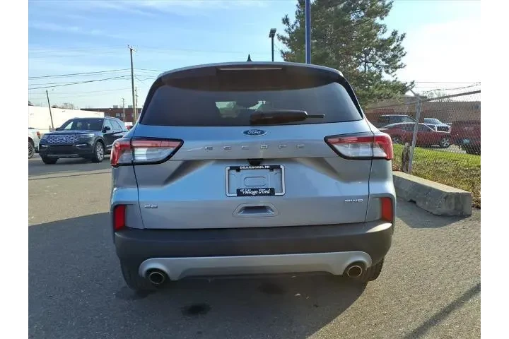 $21980 : Ford Escape 2022 AWD SE 4dr image 7