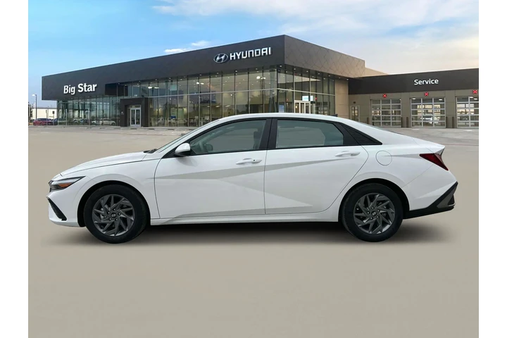 $20713 : Hyundai ELANTRA 2024 SEL 4dr image 3