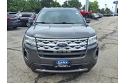 $15696 : Ford Explorer 2019 AWD XLT 4 thumbnail
