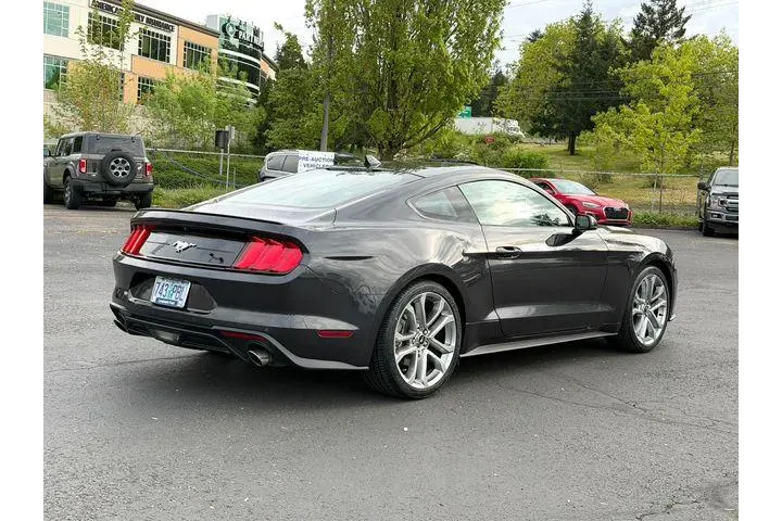 $27995 : Ford Mustang 2022 EcoBoost 2 image 4