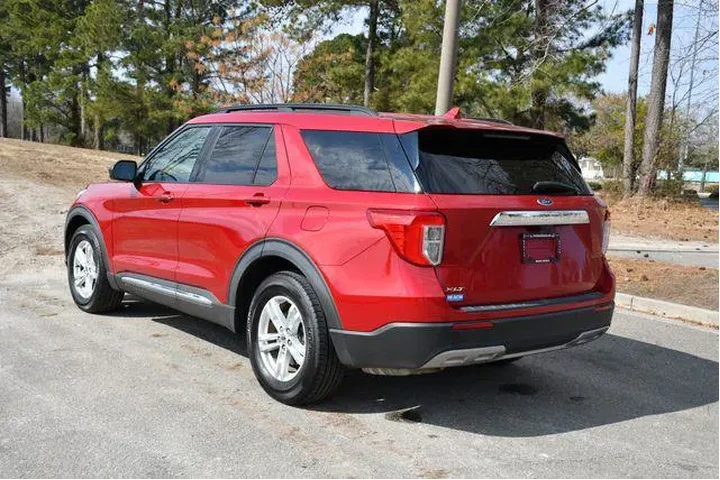 $17999 : Ford Explorer 2020 XLT 4dr S image 5