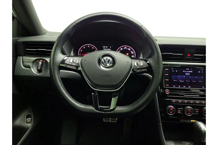 $23998 : Volkswagen Passat 2022 R-Lin image 10