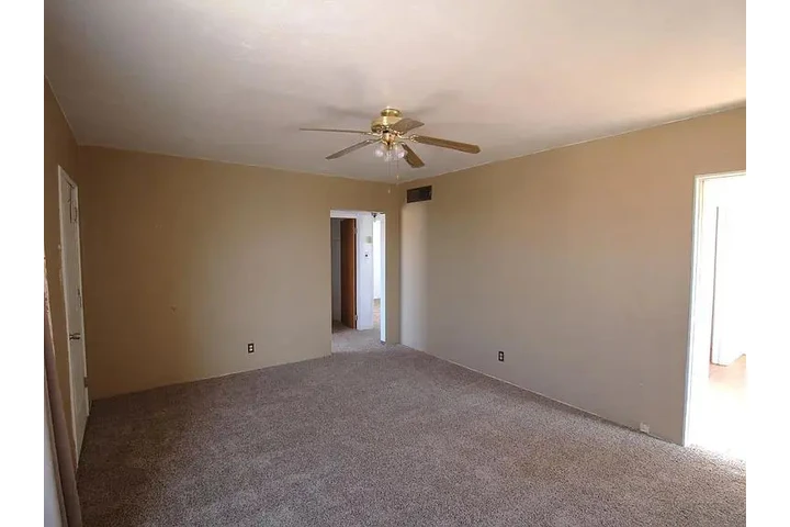 $700 : Alquiler genial de 2 habitacio image 8