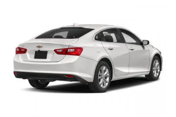 $16159 : Chevrolet Malibu 2023 LT 4dr image 6