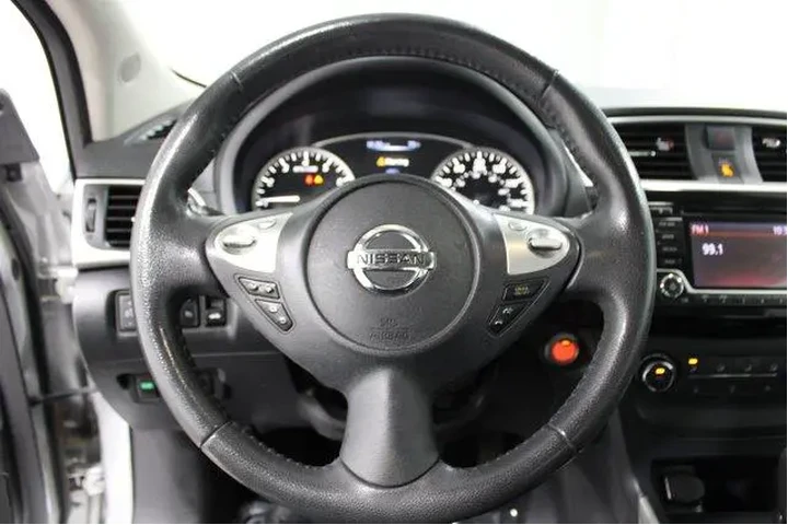 $9955 : Nissan Sentra 2016 S 4dr Sed image 8