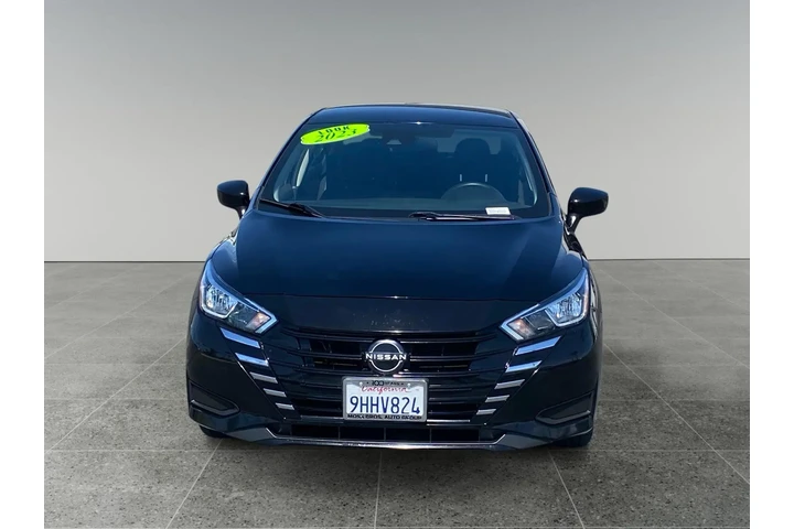$22342 : Nissan Versa 2023 SV 4dr Sed image 8