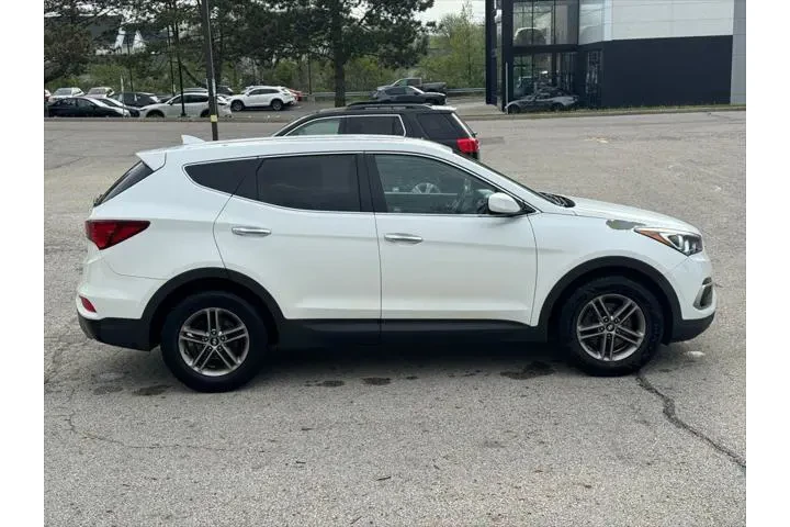 $11366 : Hyundai SANTA FE Sport 2017 image 6