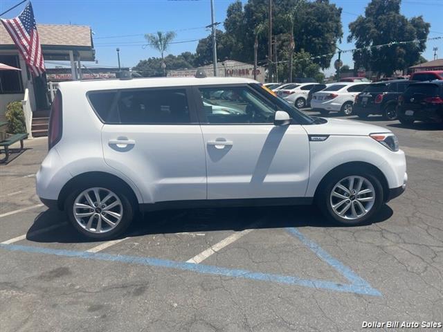 $12450 : 2019 Soul + Wagon image 8