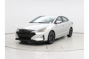 $12599 : Hyundai ELANTRA 2019 SEL 4dr thumbnail