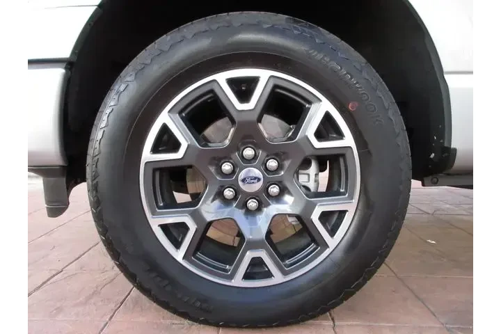 $39684 : Ford F-150 2024 4x4 STX 4dr image 8