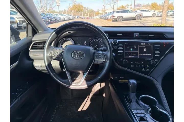 $21991 : Toyota Camry Hybrid 2020 XLE image 9