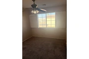 $2100 : Casa De Renta thumbnail