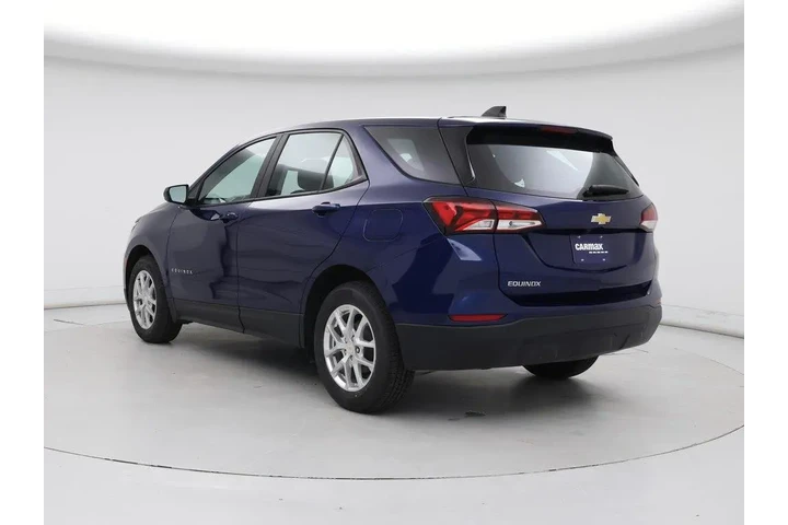 $20998 : Chevrolet Equinox 2022 LS 4d image 2