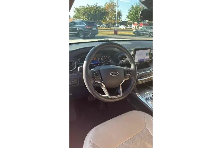 $24000 : Ford Explorer 2020 AWD Limit image 9