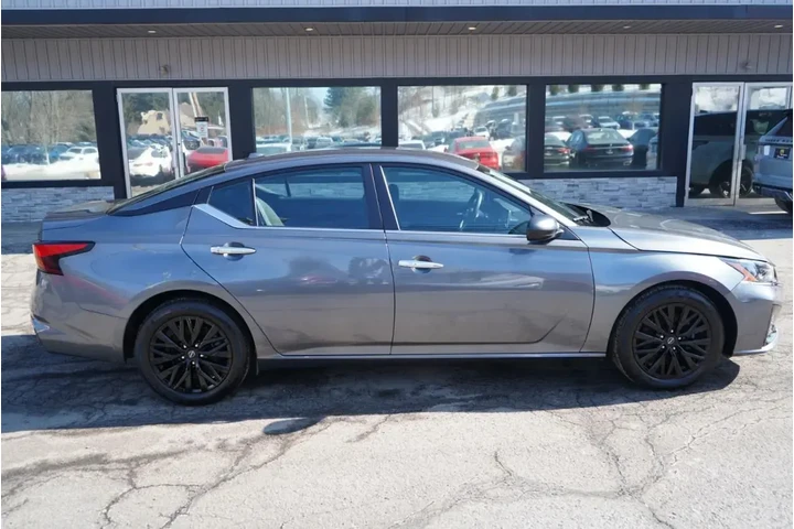$21675 : Nissan Altima 2024 2.5 SV 4d image 4