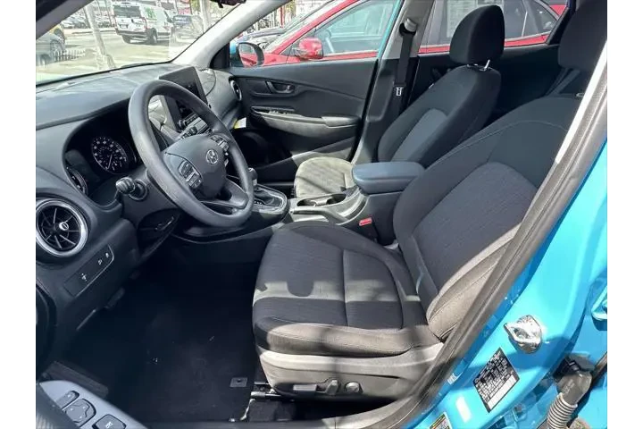 $18488 : Hyundai KONA 2023 AWD SEL 4d image 10