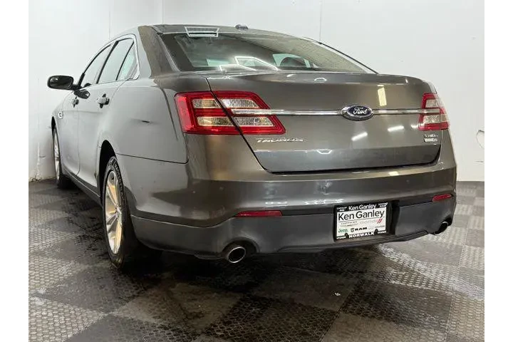 $8349 : Ford Taurus 2015 AWD SEL 4dr image 7