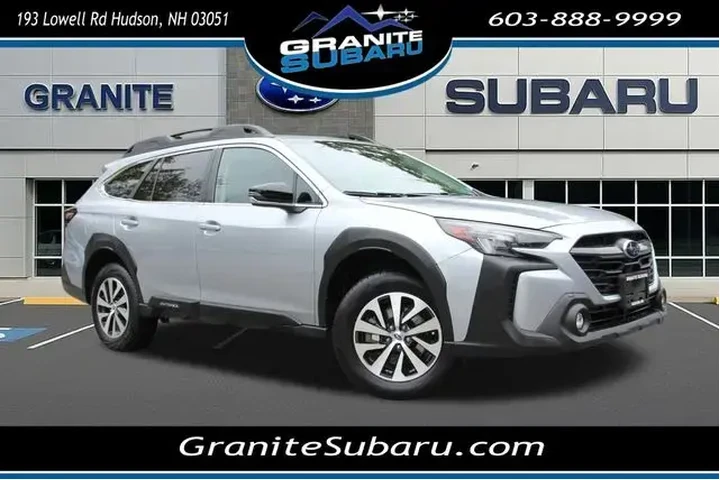 $28850 : Subaru Outback 2025 AWD Prem image 1