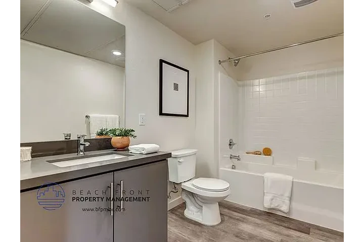 $2695 : $2,695 - 2 Bedroom 2 Bathroom image 2