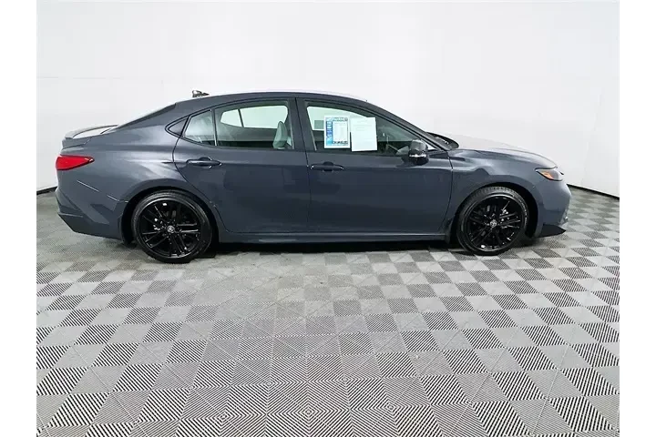 $35900 : Toyota Camry 2026 SE 4dr Sed image 8