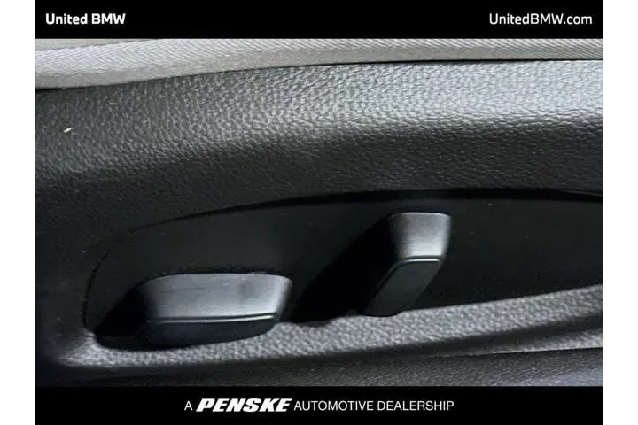 $32495 : Chevrolet Camaro 2023 LT 2dr image 4