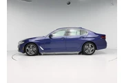 $36998 : BMW 5 Series 2023 AWD 530i x thumbnail