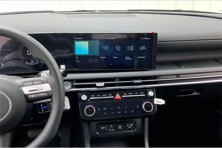 $28490 : Hyundai TUCSON Hybrid 2025 A image 7