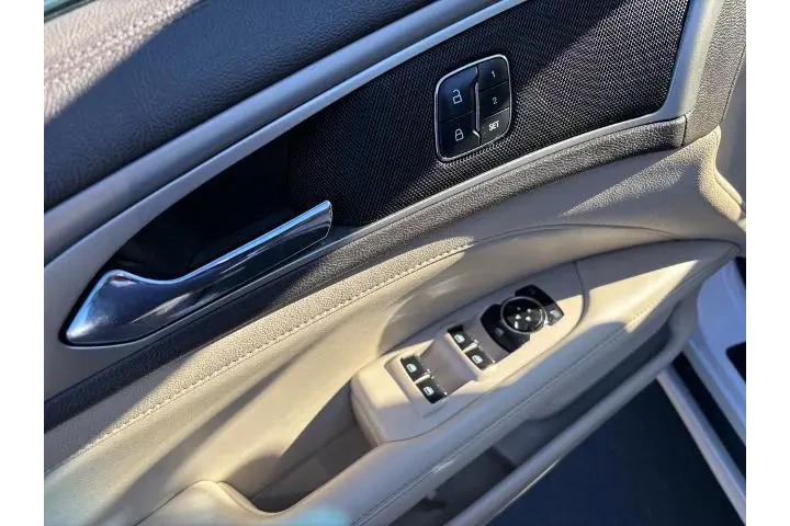 $12945 : Lincoln MKZ 2017 Premiere 4d image 9