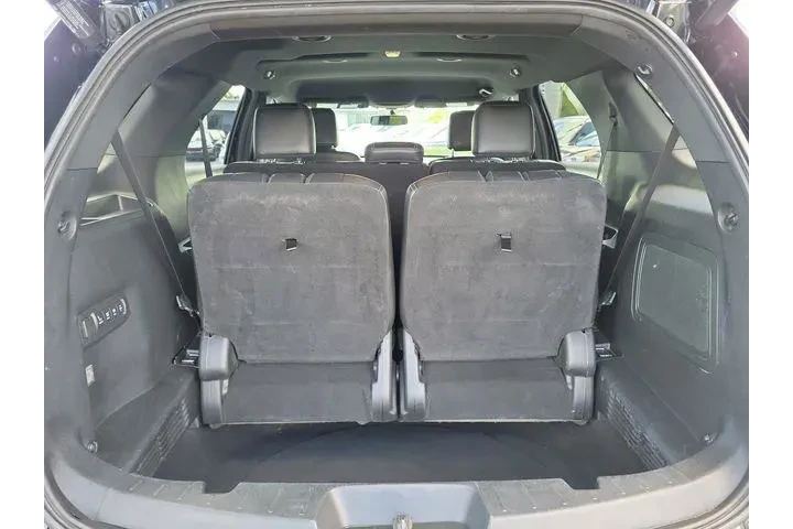 $17990 : Ford Explorer 2018 Limited 4 image 6