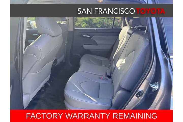 $43999 : 2023 Highlander Hybrid XLE image 5