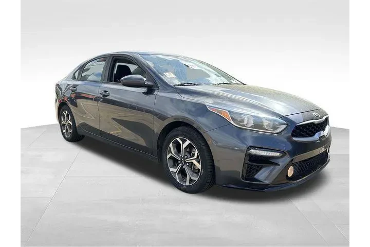$11985 : Kia Forte 2020 LXS 4dr Sedan image 5