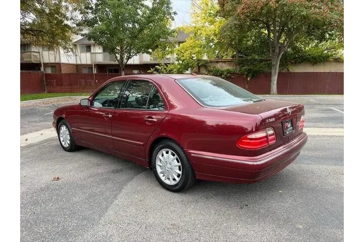 $8599 : 2001 Mercedes-Benz E-Class E image 6