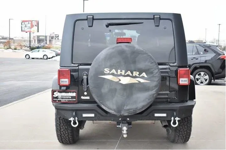 $17963 : Jeep Wrangler Unlimited 2015 image 6