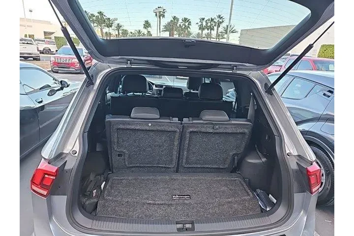 $25601 : Volkswagen Tiguan 2022 SE R- image 3