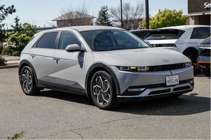 $24992 : Hyundai IONIQ 5 2023 SEL 4dr image 5