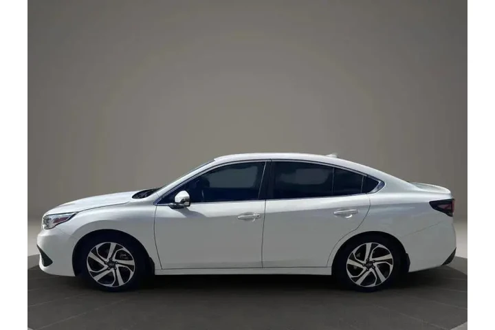 $23900 : 2020 Legacy Limited image 5