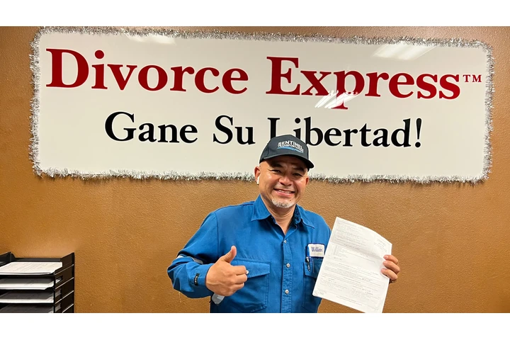 DIVORCE EXPRESS image 9