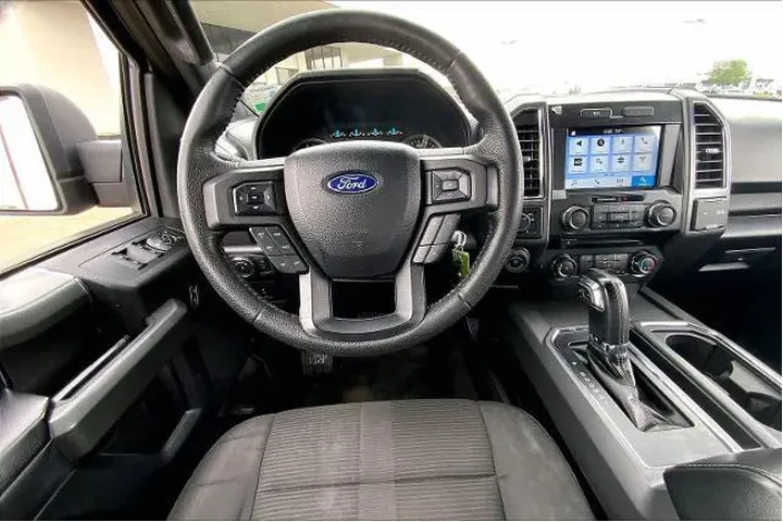 $16995 : Ford F-150 2016 4x2 XLT 4dr image 5