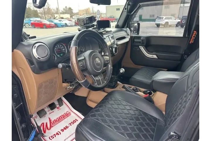 Jeep Wrangler Unlimited 2012 image 10