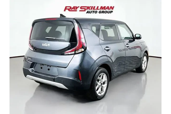 $19975 : Kia Soul 2023 LX 4dr Crossov image 7