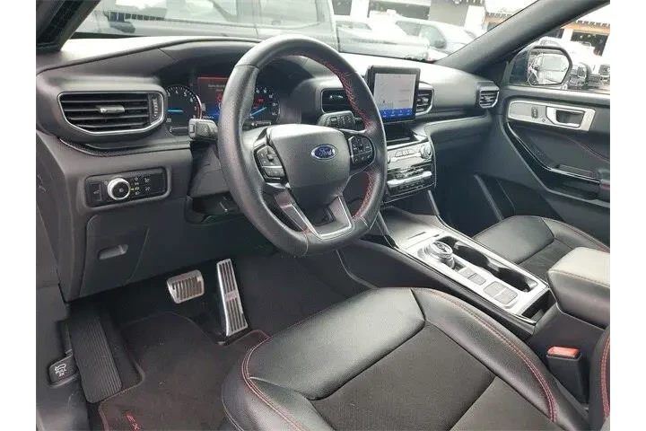 $32990 : Ford Explorer 2023 ST-Line 4 image 10