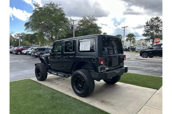 $23322 : Jeep Wrangler Unlimited 2017 image 6