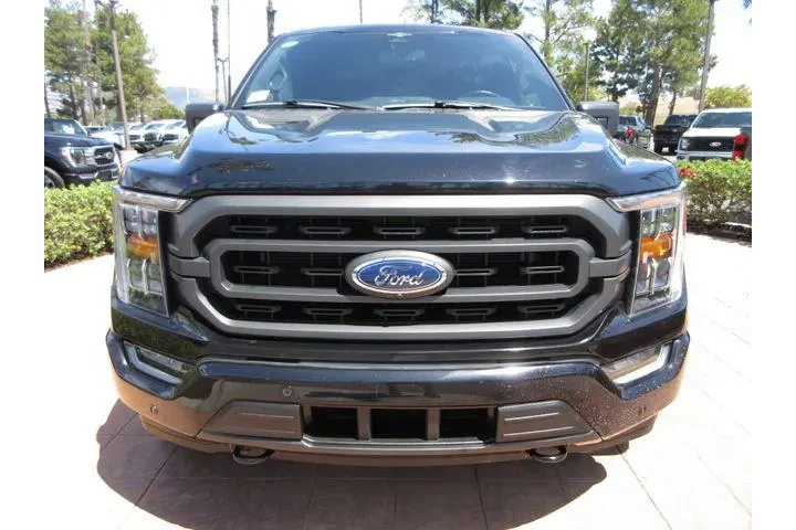 $37639 : Ford F-150 2023 4x4 XL 4dr S image 7
