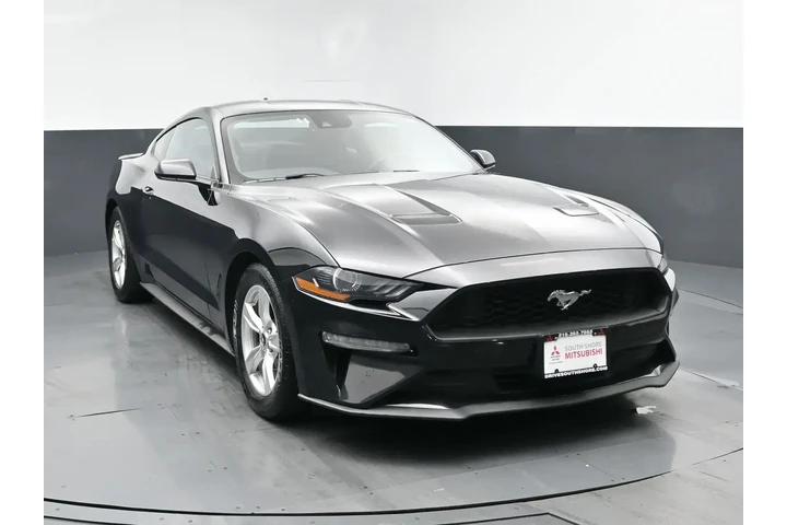 $19926 : Ford Mustang 2022 EcoBoost 2 image 2