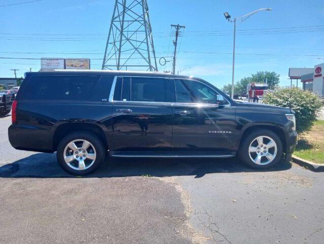 $21900 : 2015 Suburban LTZ image 1