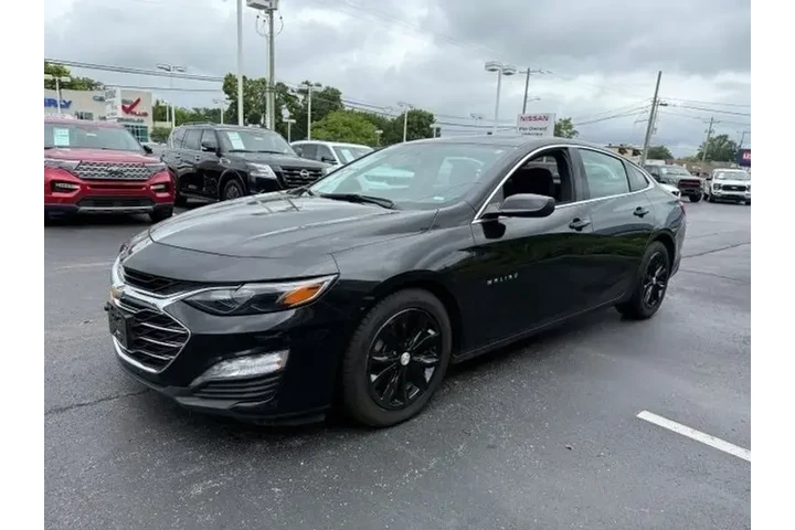 $17995 : Chevrolet Malibu 2023 LT 4dr image 3