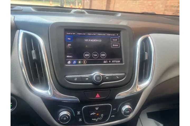 $14500 : 2020 Equinox LS image 9