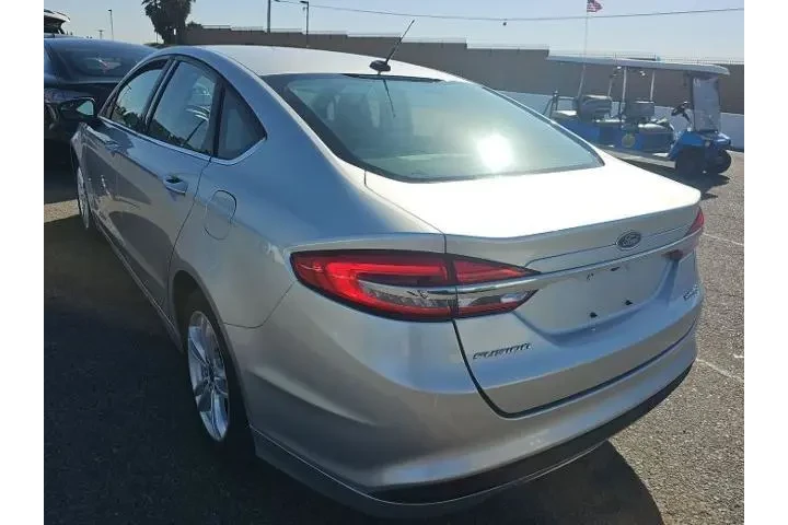 $17900 : Ford Fusion Hybrid 2018 S 4d image 3